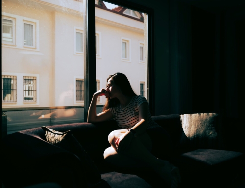 How to Recognize Depression Red Flags in Young Girls Early